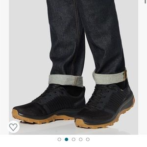 Salomon Mens Outbound Prism GTX Hiking Shoe